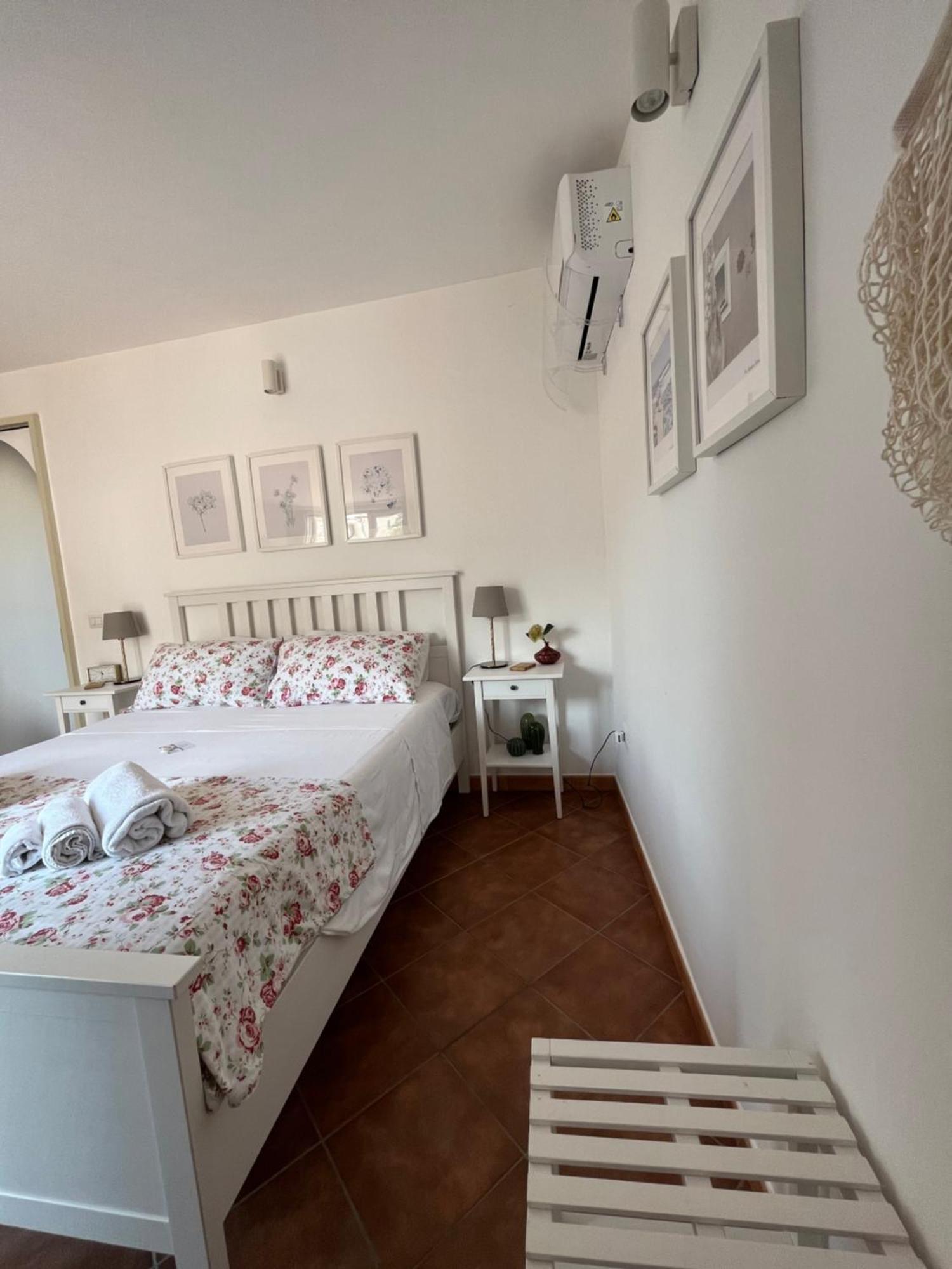 Pizzo Central House Pokoj fotografie